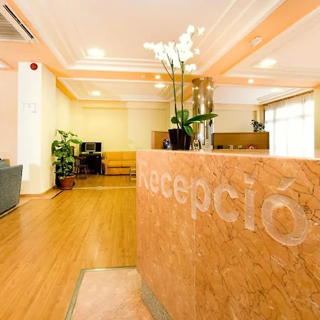 Monarque Cendrillón Hotel Fuengirola