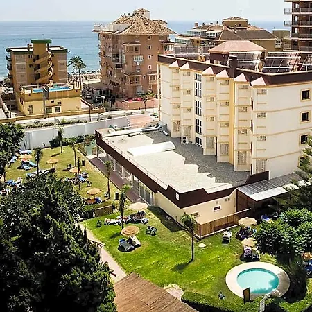 Monarque Cendrillon Hotel