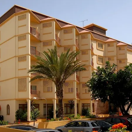 Monarque Cendrillon Hotel 3*